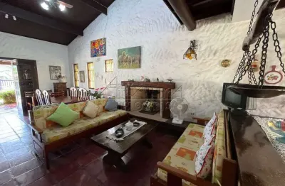 Casa com 3 dorms, praia da enseada, ubatuba - r$ 850 mil, cod: 4224