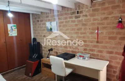 Casa com 4 quartos à venda na Rua Thomaz Nogueira Gaia, 1812, Jardim Irajá, Ribeirão Preto