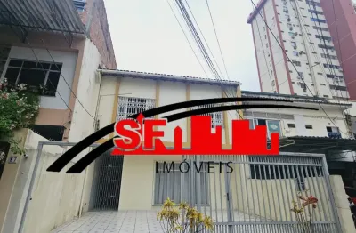 Casa em são brás - 4/4 sendo 1 suite, quintal, 4 vagas, sala c/ 2 ambientes.