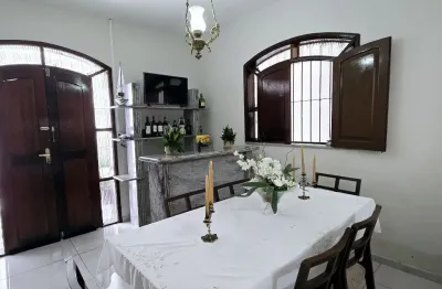 Casa com 4 quartos para alugar na Rua dos Caripunas, 1649, Batista Campos, Belém