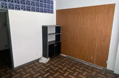 Sala comercial com 2 salas para alugar na Rua Santo Antônio, 432, Campina, Belém
