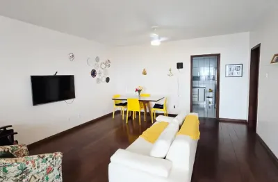 Vendo apto no ed guarani. 3 quartos, sendo 1 suíte. andar alto