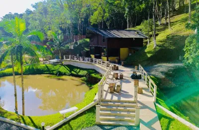 Sito para venda todo equipado com lago, casa principal e casa para hóspedes  mais chalé bairro brilhantes cidade de itajaí - santa catarina