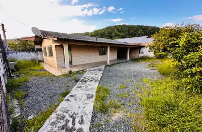 Casa para venda lote com 288 metros quadrados com 2 quartos sendo 1 suite gravatá - navegantes - sc