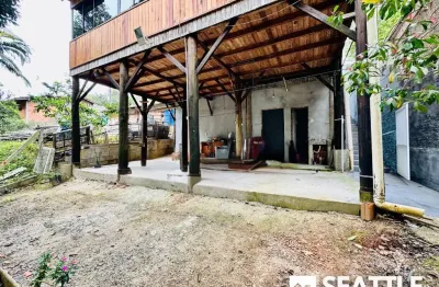 Casa para venda com 2 quartos tem 360 metros quadrados de terreno fica no  Itaipava - Itajaí - SC