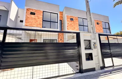 Casa Nova com 3 quartos sendo 1 suite para Venda no  Bairro Sao João , Cidade  de Itajaí   Santa Catarina