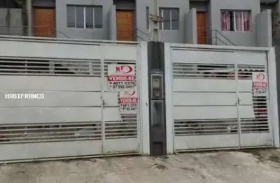 Sobrado para venda, 2 dormitórios, 2 suítes, 1 banheiro, 2 vagas