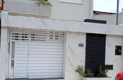 Casa com 4 quartos à venda no Getúlio Vargas, Aracaju 