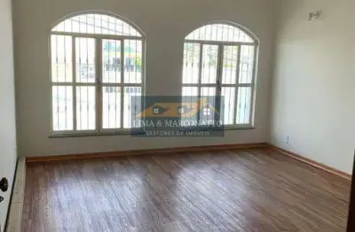 Casa com 3 quartos para alugar na Avenida Independência, 4739, Santa Rosa, Vinhedo