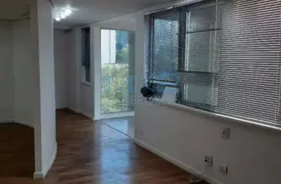 Andar corporativo próximo a estação berrini, venha conhecer este imóvel  para venda e locação, cida