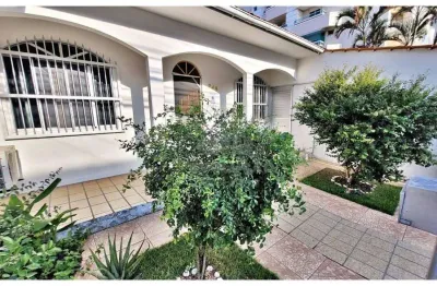 Casa de 03 quartos com suíte em excelente localização - barreiros são josé sc
