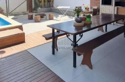 Próximo a praia casa com 03 suite na cachoeira do bom jesus - florianópolis sc