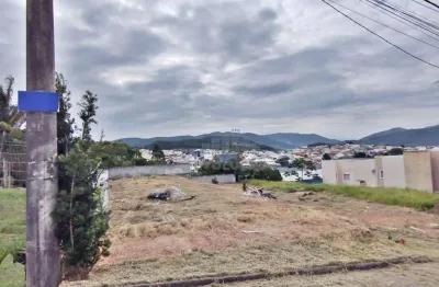 Terreno à venda na Rua Falcão, Forquilhinhas, São José