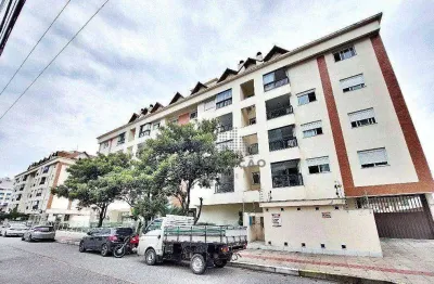Apto com 02 dorms, 01 suíte e 02 vagas em coqueiros - florianópolis brasil