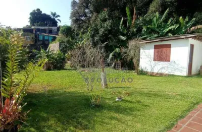 Amplo terreno na costeira do pirajubaé,  em florianópolis, com 2833 m², com viabilidades para edificio residencial, com 50,00 m de testada.