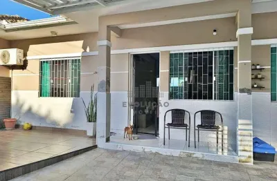 Casa 3 quartos, 2 vagas, churrasqueira - barra do aririú