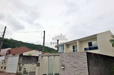 Excelente sobrado 2 pavimentos 02 dorms  - potecas são josé sc