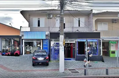 Casa 560m², apto superior, loja térreo - ponte imaruim