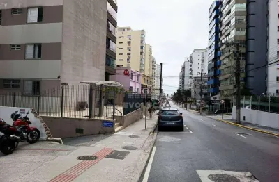Apartamento de 2 dorms prox a beira mar de florianópolis/sc
