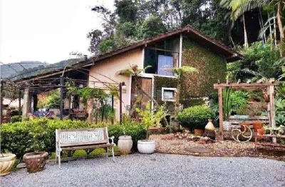 Casa com 2 quartos à venda no Centro, Águas Mornas 