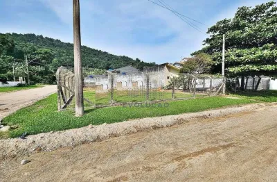 Terreno à venda na Rua Orquideas, Praia de Fora, Palhoça