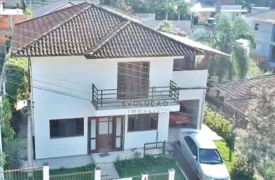 Casa com 3 quartos à venda no Centro, Antônio Carlos 