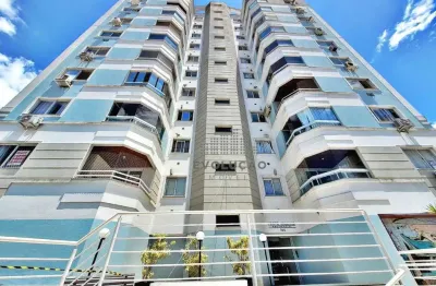 Apartamento com 2 dormitórios à venda, 70 m² por R$ 550.000,00 - Barreiros - São José/SC