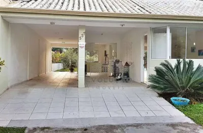 Casa, 4 dormitórios, espaço gourmet, piscina, amplo terreno, Morro das Pedras, Florianópolis/SC