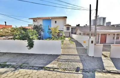 Casa com 4 quartos à venda na Rua Papa João Paulo I, Centro, Palhoça