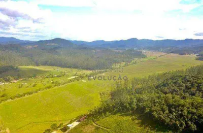 Fazenda a venda, de porteira fechada com 871 hectares, no municipio canelinha, litoral de santa catarina.