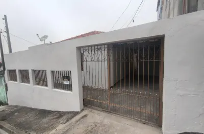 Casa com 4 quartos para alugar no Parque Santana, Mogi das Cruzes 