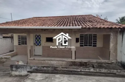 Casa à venda em araruama-rj: 3 quartos, sala, banheiro, garagem, 120m² na rua comercial do bairro xv de novembro