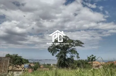 Terreno em ótima localização com vista total para lagoa, local alto e com bom acesso.  terreno com área total 320m2.