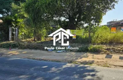Área comercial com 3.677,00m2. com escritura e registro de imóveis. ao lado de mercado posto de gasolina escolas.