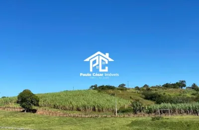 Área com 11.000m2 em área rural de são vicente de paula. ônibus na porta, 1.5km do centro  de são vicente. documento particular de compra e venda .