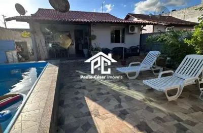 Casa à venda na vila capri, araruama-rj: 3 quartos, 1 sala, 2 banheiros, 4 vagas de garagem, 130,00 m² de área.