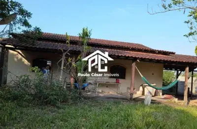 Casa à venda em araruama-rj, paracatu: 1 quarto, 1 sala, 1 banheiro, 1 vaga de garagem, 65,00 m² de área. venha conferir!