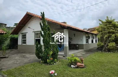 Imperdível! casa à venda em araruama-rj, bairro pontinha. 3 quartos, 1 suíte, 1 sala, 2 banheiros, 142m² de área.