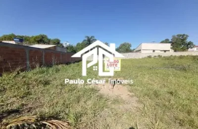 Ótimo lote medindo 15x40 com total de 600m², rua bem movimentada e próximo ao centro. documento particular de compra e venda.