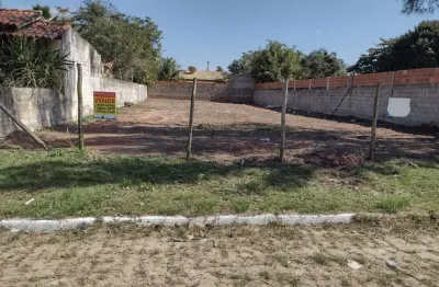 Terreno à venda em araruama-rj, bairro pontinha do outeiro, com 600m² de área! venha conferir!