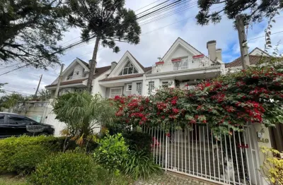 Casa com 4 quartos à venda na Avenida Presidente Getúlio Vargas, 1310, Rebouças, Curitiba