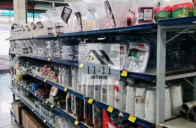 Ponto comercial com estoque à venda 180 m² / faturamento comprovado
