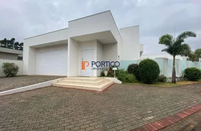 Casa térrea com 3 dormitórios, 3 suítes, 3 salas, cozinha, piscina, espaço gourm