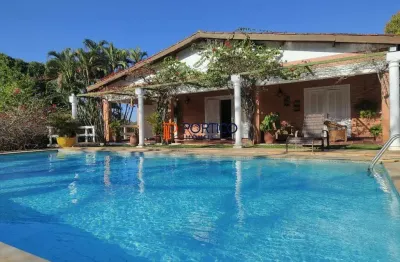 Chácara à venda com 25.710m² de terreno e casa com 6 quartos em jaguariúna/sp.