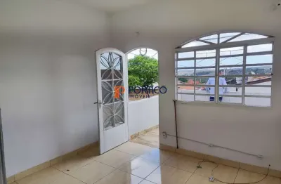 Casa para locação com 2 quartos, terreno de 232m² no jd. leonor em paulínia/sp
