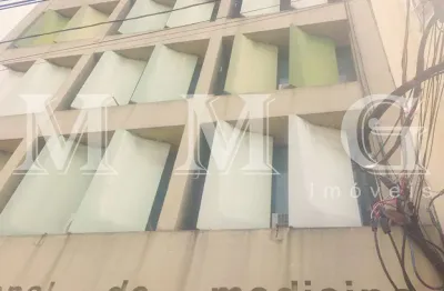 Prédio comercial  1600 m2,  de vão livre, 4 vagas de garagem, a 200 metros do metro de vila mariana