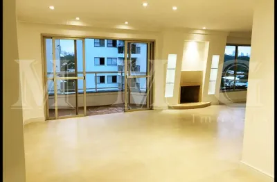 Ótimo apto com 4 quartos tendo uma suíte localizado no jardim paulista.