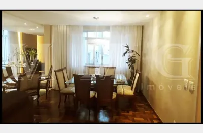 Apartamento à venda com 184m² uteis, 3 dormes. sendo 1 suíte, 2 garagem.