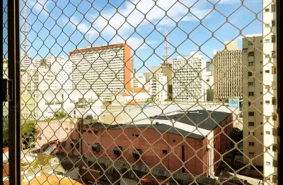 Apartamento 100 m2 , # dormitórios ,1 suíte , 1 vaga de garagem , próximo  metro brigadeiro