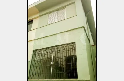 Excelente casa  comercial próximo ao aeroporto de congonhas.